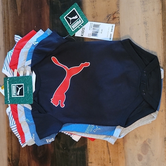 Puma Other - Puma 5 pack Shortsleeve Bodysuits